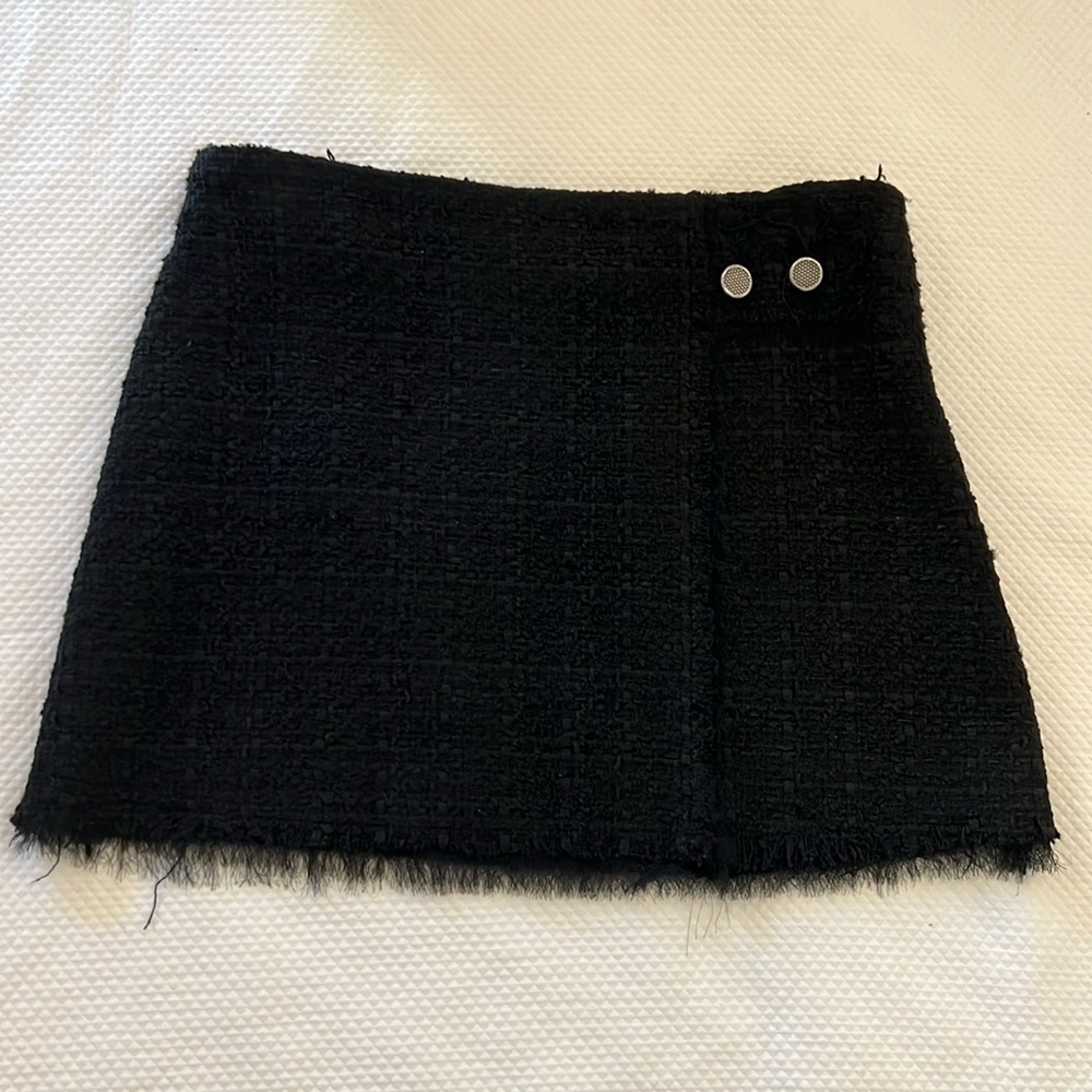 Zara black mini skirt! Size XS